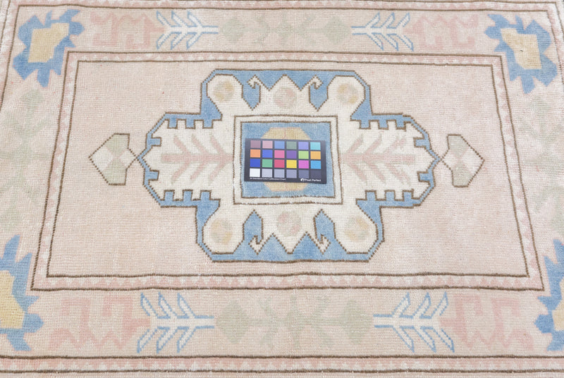 Oushak Rug 3' x 3'11''