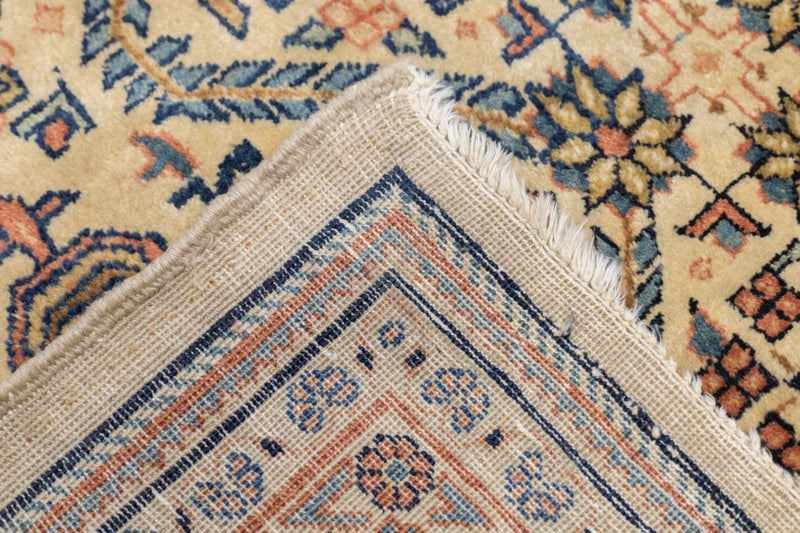 Vintage Sarouk Rug 6'2'' x 8'7''