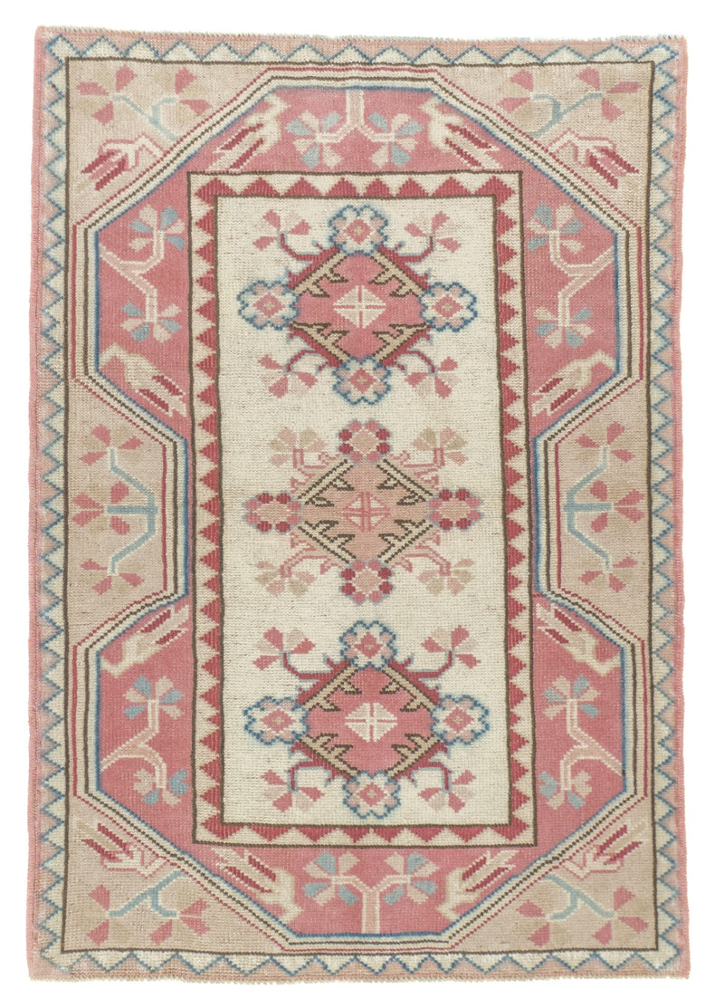 Oushak Rug 3' x 4'4''