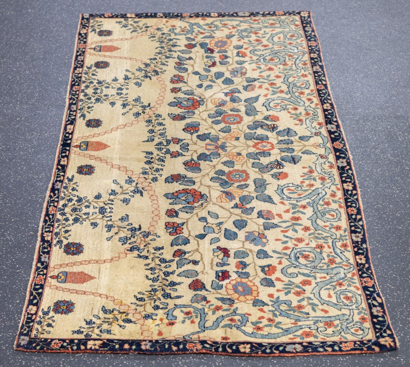 Antique Farahan Rug 2'8'' x 5'2''