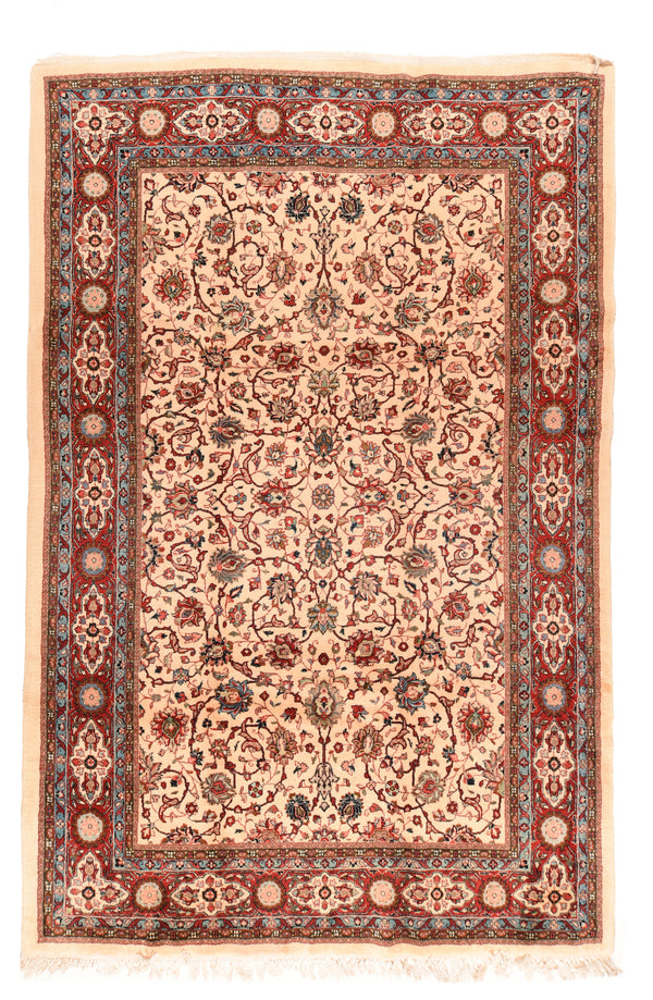 Good Condition Sarouk Rug