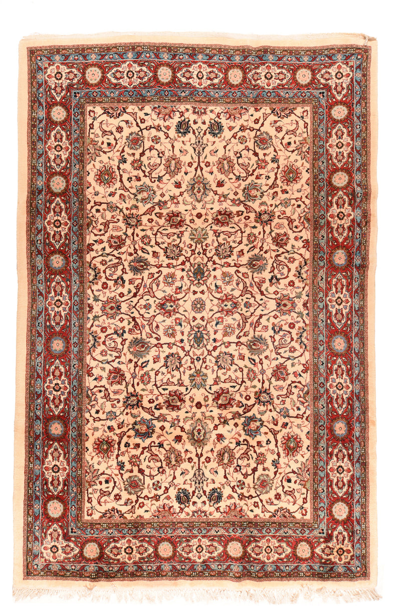 Good Condition Sarouk Rug