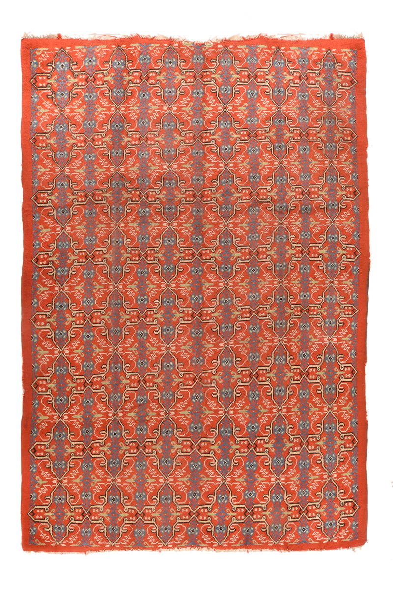 European Rug 6'9'' x 9'8''